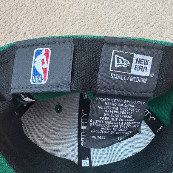 New Era Boston Celtics 39THIRTY Team Colors Stretch Fit Hat Cap Small-Medium NWT - Picture 5 of 5